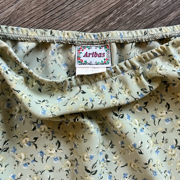 Vintage 90’s green floral midi skirt - Picture 3 of 3